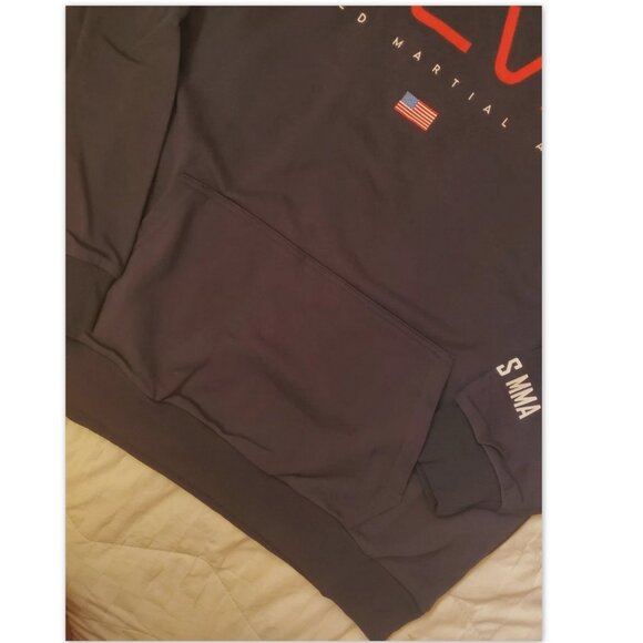 MMA Mixed Martial Arts Mens size XL Hooded Sweatshirt Hoodie Team WLVS NWT - Picture 4 of 7